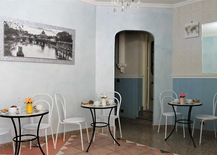 San Peter's Golden Отель типа "постель и завтрак" 4*